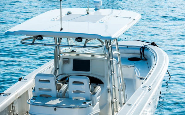 5 Benefits of Installing LED Lighting on Your Boat