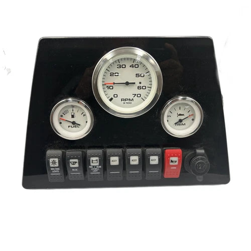 Sportsman Boats – Sportsman Boats Gauge & Switch Dash Panel With Fuse Box 241-06846-P – 3B4 / 09460K