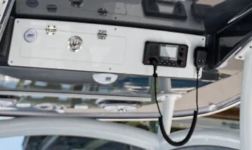 Sportsman Boats – Sportsman Boats 312 Hard Top Storage Panel w/ Cutout for Garmin VHF 210 Option – 8D1I / 310320