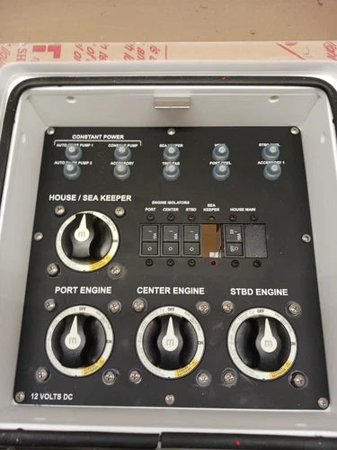 Sportsman Boats – SPORTSMAN BOATS ELECTRICAL BATTERY 019-0225 CONTROL BOX (NO SEA KEEPER BREAKER) – 8D1J / 0190225